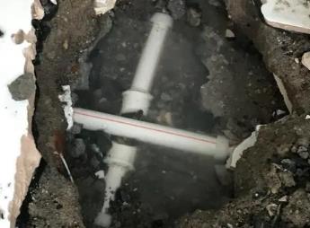 东丽阳台漏水维修公司为您分享楼上楼下漏水怎么处理